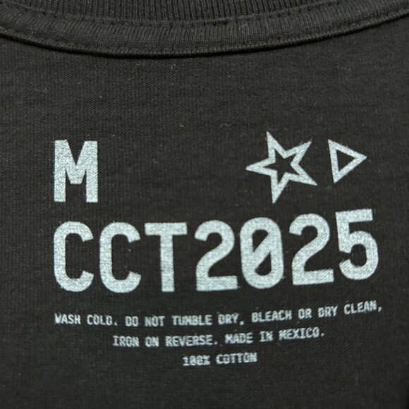 Beyoncé Cowboy Carter Star Red black split T-Shirt Size Medium - Picture 4 of 6